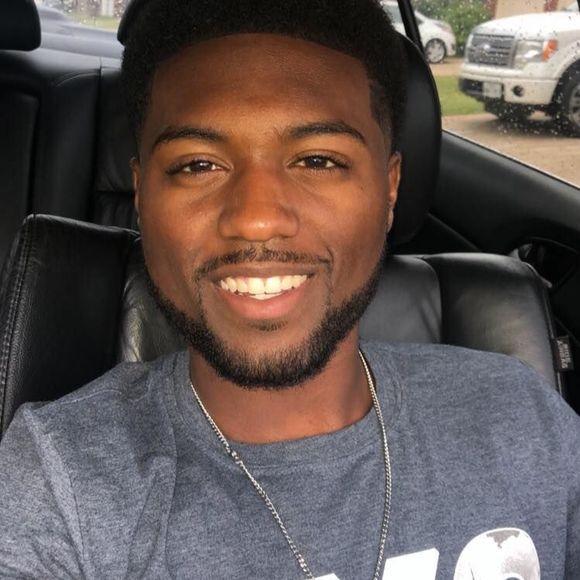 Meet your Posher, Aaron - Picture 1 of 1